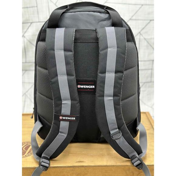 Swiss Gear Laptop Backpack Black Cross Logo Zippered Compartment Size 16In - Picture 2 of 13